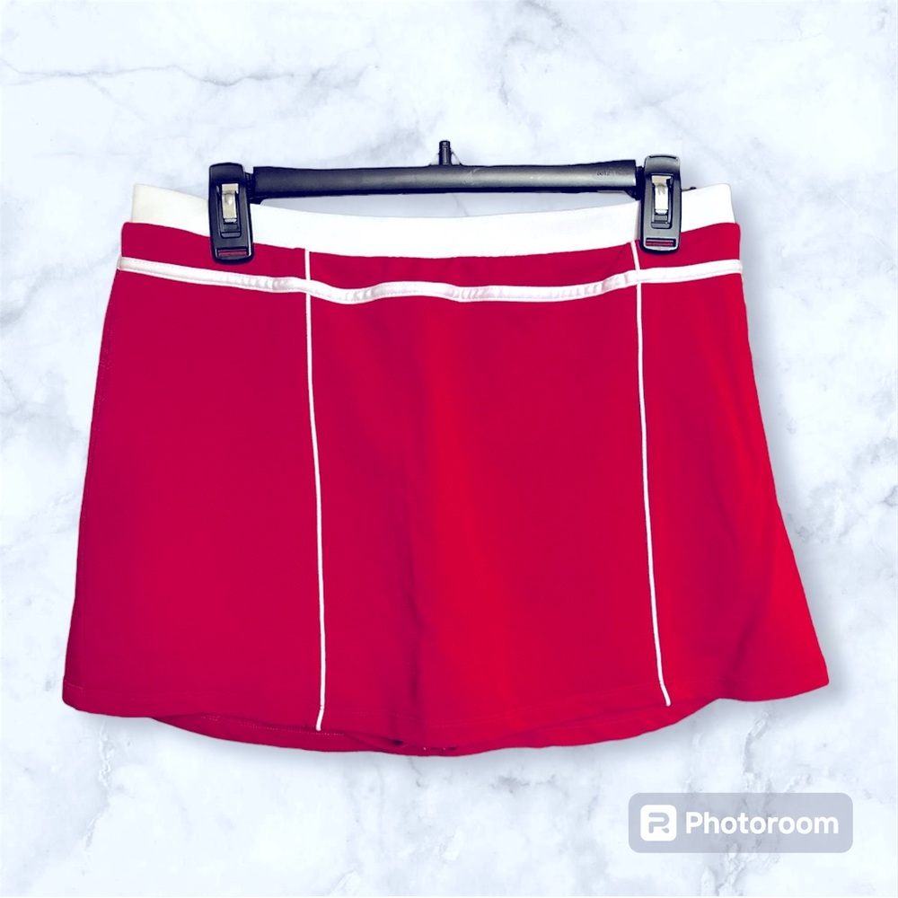 BP Skirt/Skort in excellent like-new condition.  Size medium.